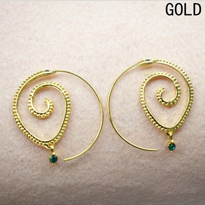 

Women UniquePersonality Princess Elegant Crystal Vintage Metal Earring