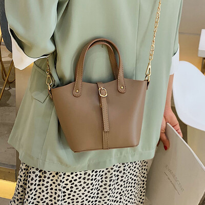 

Net red pouch handbag 2019 new portable bucket bag fashion France niche foreign wild ins messenger bag