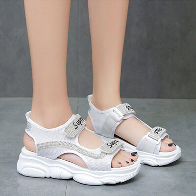 

Summer diamond sandals for ladies on the beach inschao Roman sports thick-soled daddy slippers