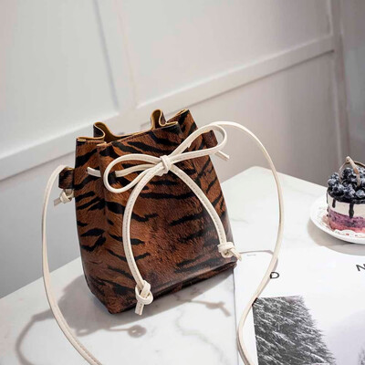 

Tailored Fashion Womens Leopard-Print Shoulder Bag Messenger Bag Bucket Bag
