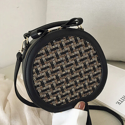

Small bag women 2019 new Joker Western style girl small round bag fashion straw diagonal shoulder bag