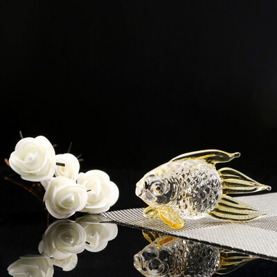 

Gobestart Crystal Goldfish Wedding Decor Paperweight Figurine Gift Crafts Home Decor