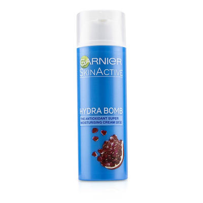 

GARNIER - SkinActive Hydra Bomb Super Moisturizing Antioxidant Day Cream SPF 10 - For All Skin Types 50ml17oz