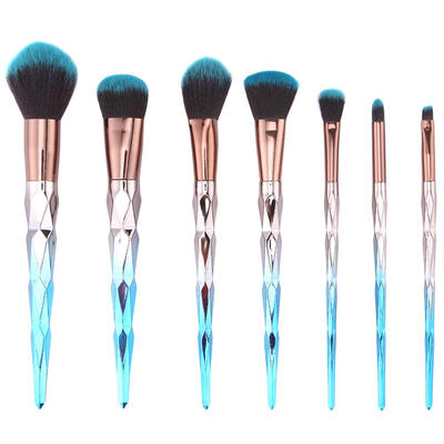 

7pcs Diamond Handle Makeup Brushes Set Foundation Brush Kit Cosmetic Tool