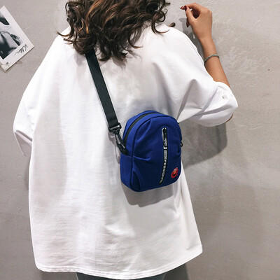 

Mini bag female 2019 new Korean fashion wild canvas small square bag simple casual shoulder Messenger bag