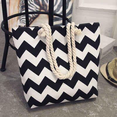 

Tailored Fashion Female Canvas Ethnic Style Shoulder Bag Printing Handbag Shopping Bag