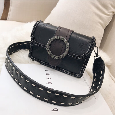

Spring&summer fashion small bag female 2019 new wave Korean version of the wild slung shoulder single retro rivet solid color small square bag