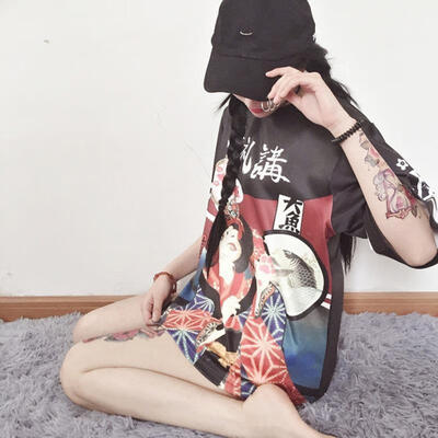 

Women Teenager Student Genki Japanese Girl Loose Harajuku T-shirt