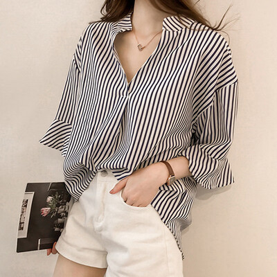 

Womens Loose Striped V-Neck Half Flare Sleeve Blouse