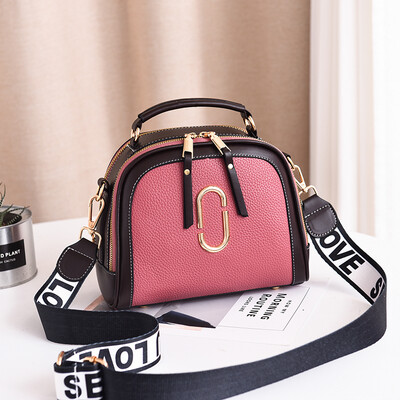 

Bag womens new Korean version of shoulder Messenger bag simple Joker fashion ladies portable small square bag