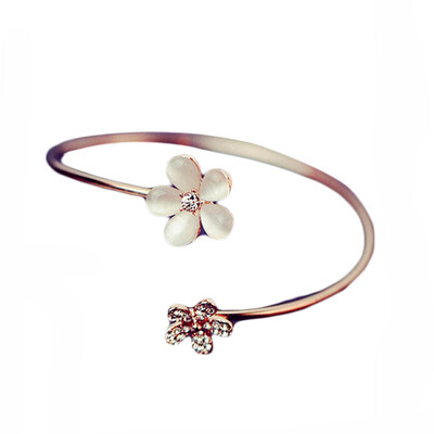 

Opening BraceletBeautiful Gift Korean Jewelry Moment of Truth Gentle Breath Opal Crystal Flower Opening Bracelet