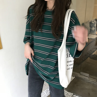 

Korean Style Fashion Women Striped O-Neck Loose Half Sleeve Tops