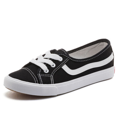 

2019 trendy shoes in autumn the new small white canvas shoes womens shoes Korean version of leisure flat-soled shoes student