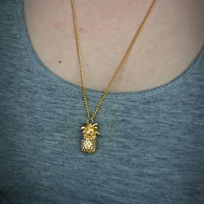 

Yiwu sweater chain jewelry wholesale simple creative Korean version of environmentally friendly alloy pendant three-dimensional pineapple necklace wholesale