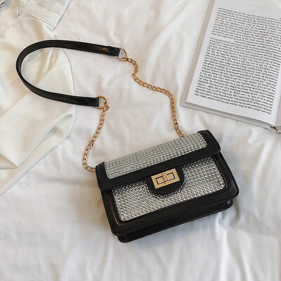 

New small bag Western style handbags new 2019 Messenger bag female wild ins laser chain small square bag