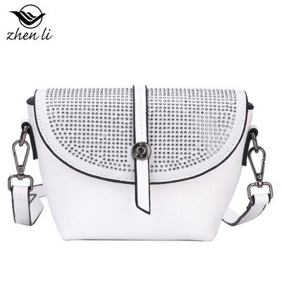 

Korean version of the popular girl new moon bag supply rivet shoulder bag