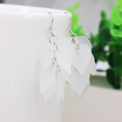 

2019 summer style new fashion brand acrylic leaves long drop earrings candy color gift earrings