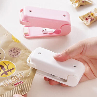 

Portable Sealing Tool Heat Mini Handheld Plastic Bag Sealer Food Chips&Snack