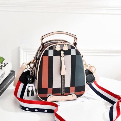 

Summer women go to fashion ins fashion handbag with one shoulder straddling summer womens bag