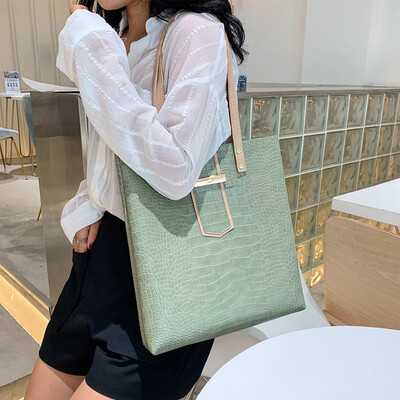 

Advanced sense bag popular female bag 2019 new foreign gas handbag fashion shoulder bag large capacity casual big bag