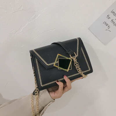 

2019 new foreign style texture chain Messenger bag simple fashion casual shoulder bag female wild embroidery line small square bag