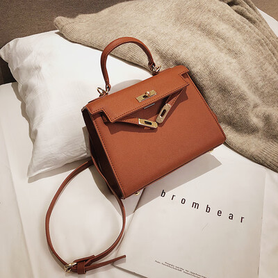 

Spring new small bag female 2019 new wave Korean version of the wild slung shoulder shoulder portable fashion texture Kelly bag
