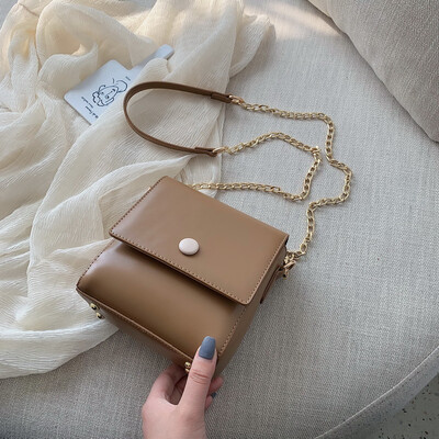 

Summer simple womens bag Korean version of Joker chic chain bag new 2019 shoulder bag casual slung small square bag
