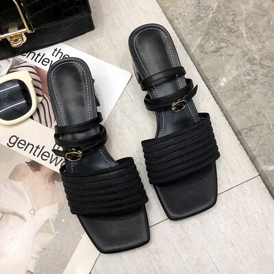 

Two sandals women summer Korean version of the fashion wearing thick heeled cool slippers with sandals woman