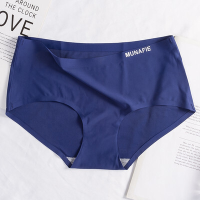 

New Fashion Japanese One-piece Seamless Ice Silk Waist Lift Hip Breathable Ladies Briefs