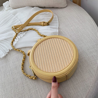 

Ins super fire wild small bag female bag 2019 new fashion shoulder bag summer small fresh chain Messenger bag