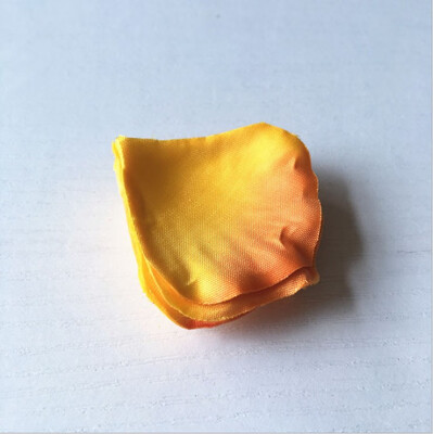 

FUNNYBUNNY Silk Artificial Rose Petals Wedding Ceremony Flower Scatter Tables Decorations