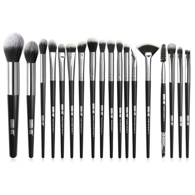 

18pcs Pro Make Up Brush Set Natural Soft Blush Cheek Brushes Beauty Tool