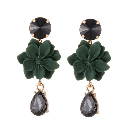 

Temperament Girl Web Celebrity Crystal Grows Flower Earring