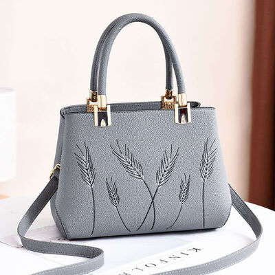 

Ladies bag 2019 spring new European&American big bag fashion handbags wild shoulder Messenger bag