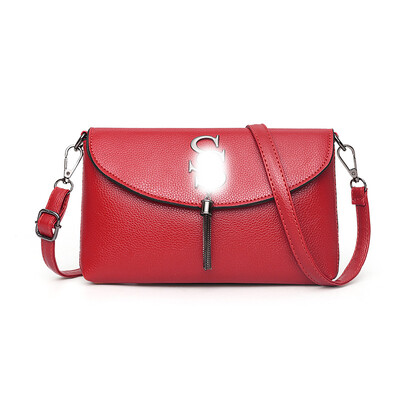 

Bag female 2019 new wave Korean version of the wild Messenger bag chain bag PU leather small female bag shoulder bag personality fashion