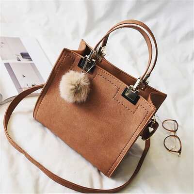 

Free shipping 2018 new woman handbags fashion messenger bag retro Korean version women bag trend hairball ornaments flap