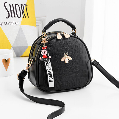 

Summer on the new small round womens handbags tide messenger bag fashion Joker crocodile pattern handbag shoulder bag
