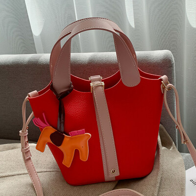 

New casual texture bag 2019 new Korean version of fashion 100 lap color one - shoulder slung bucket bag