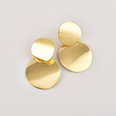 

2019 latest design brand creative geometric metal round earrings generous minimalist earrings gift for women