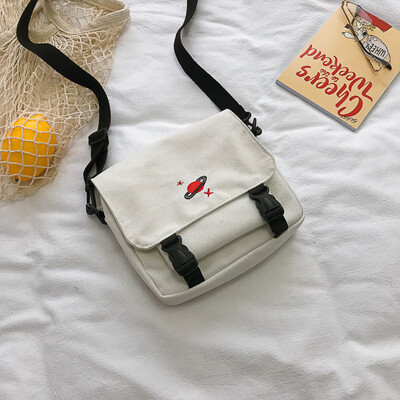 

Bag bag female 2019 new Korean casual simple retro messenger bag ins Harajuku canvas shoulder Messenger bag