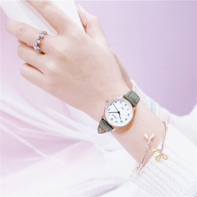 

Lin Xiaozhai Watch Junior High School Girls Department Joker Junior Fresh Students Korean version of simple academic style retro t