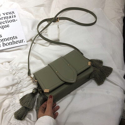 

Advanced sense of the sense of quality bag female 2019 new wave Korean version of the wild shoulder slung sleek minimalist small square bag