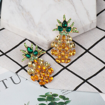

INS 2019 Summer Fruit Earrings for Women Pineapple Crystal Dangle Drop Earrings Raffia Handmade Woven Statement Jewelry