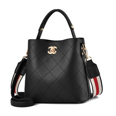 

Xiaoxiang style fashion bucket large capacity high quality foreign temperament ringge single shoulder bag