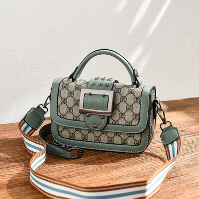 

Baggage girls new net red with collision colour handbag