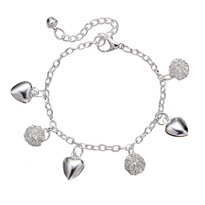 

Fashion Simple Hollow-Out Knitting Heart - Shaped Bracelet