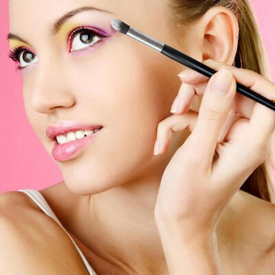 

Pro 4Pcs Makeup Cosmetic Tool Eyeshadow Powder Foundation Blending Brush Se