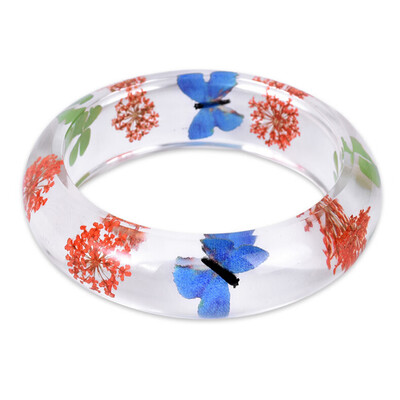 

Handmade Dried Flowers Transparent Resin Womens Charm Bracelet
