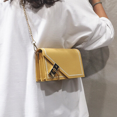 

Womens bag 2019 new wave wild fashion fashion small square bag summer small fresh messenger bag net red chain packet