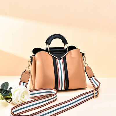 

Handbag woman large capacity slant bag simple air impingement soft temperament single shoulder Korean version 100